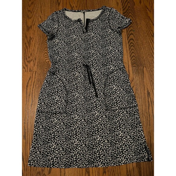 TALBOTS Black Animal Print Jersey Knit Split Neck Dress Sz Medium - Picture 3 of 6